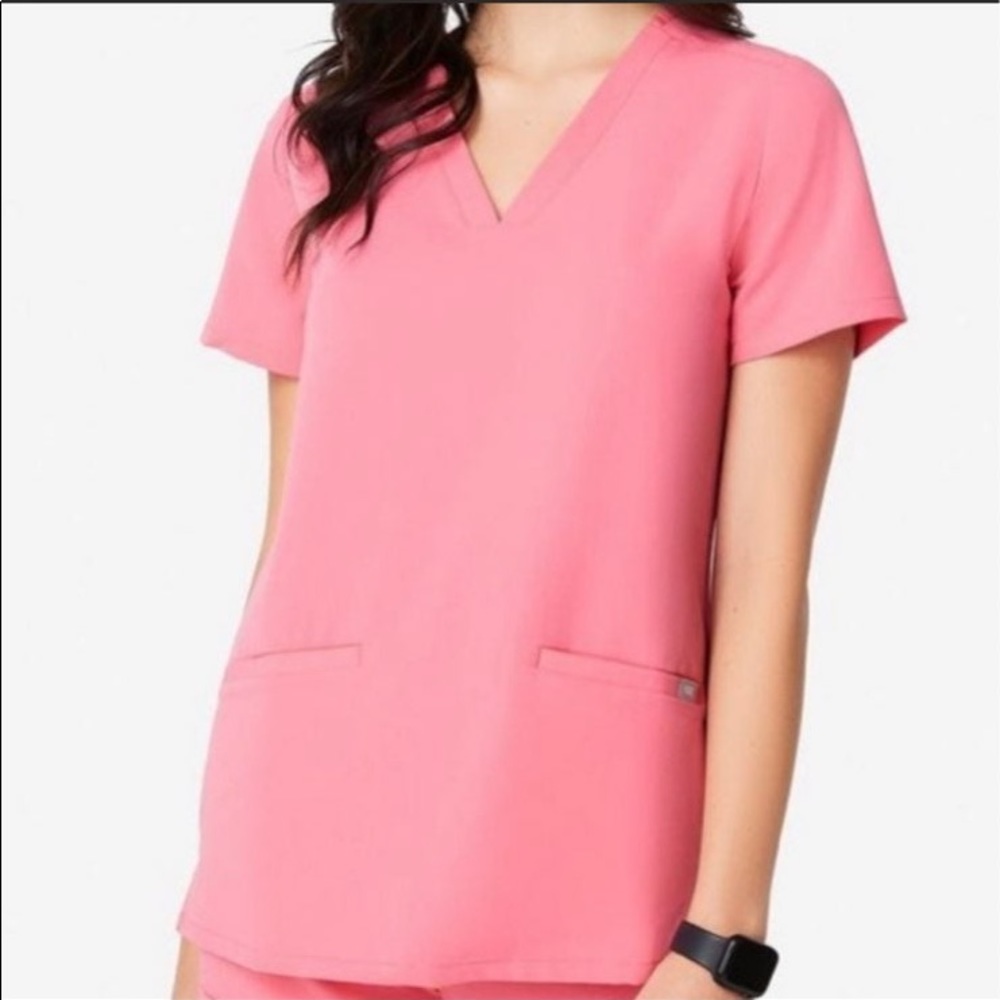 Figs Neon Pink Casma Top